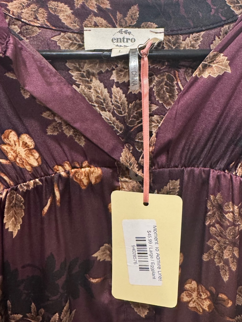 entro Plum Floral V-Neck Ruffle Sleeve Dress - Picture 2 of 4